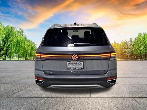 2025 Volkswagen Taos 1.5T SEL
