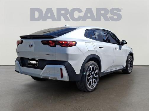 2025 BMW X2 xDrive28i