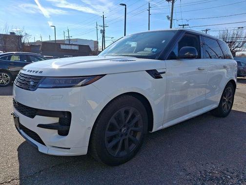 2024 Land Rover Range Rover Sport SE