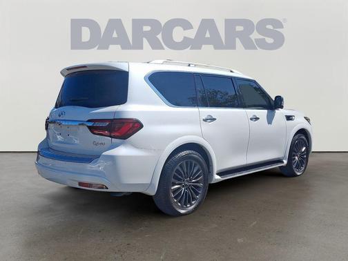 2023 INFINITI QX80 SENSORY AWD