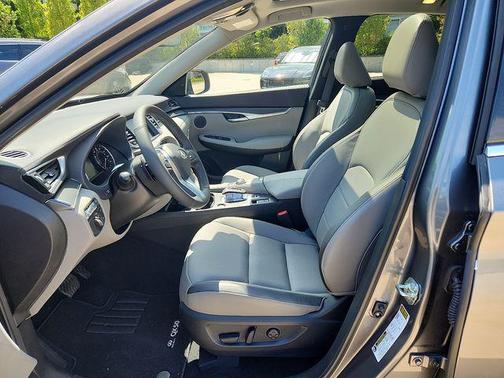 2025 INFINITI QX50 Luxe AWD