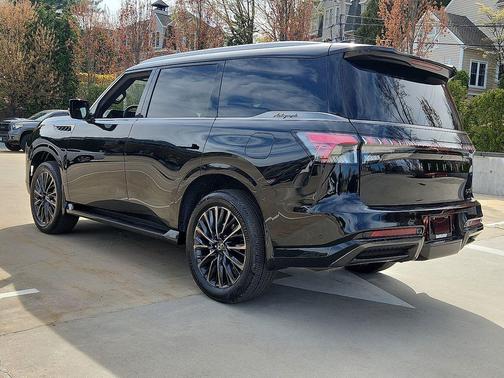 2025 INFINITI QX80 AUTOGRAPH AWD