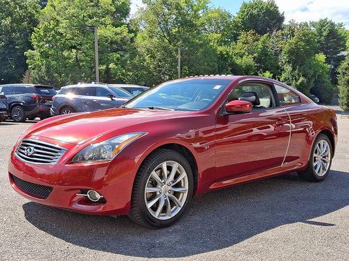 2014 INFINITI Q60 Base