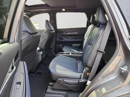 2026 INFINITI QX60 Base