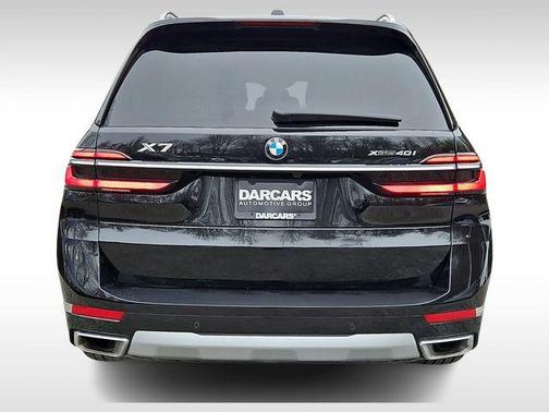 2025 BMW X7 xDrive40i