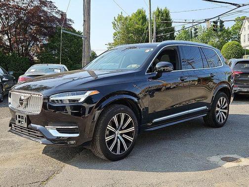 2022 Volvo XC90 T6 Inscription