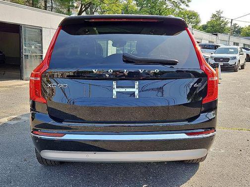 2022 Volvo XC90 T6 Inscription