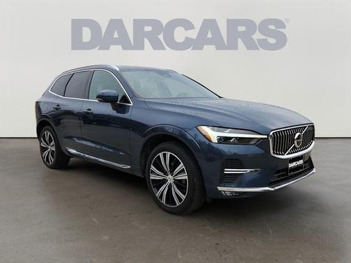 2022 Volvo XC60 B5 Inscription