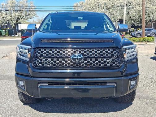 2018 Toyota Tundra Platinum
