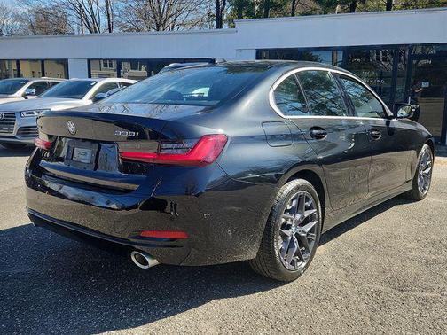2025 BMW 330 i xDrive