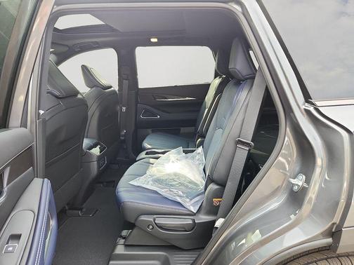 2026 INFINITI QX60 Base