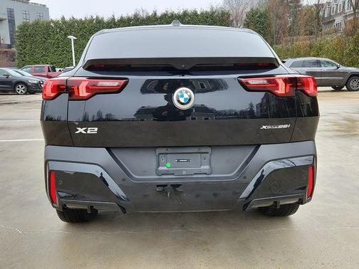 2025 BMW X2 xDrive28i