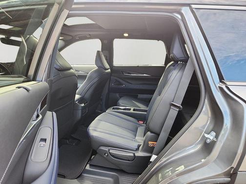 2026 INFINITI QX60 Base