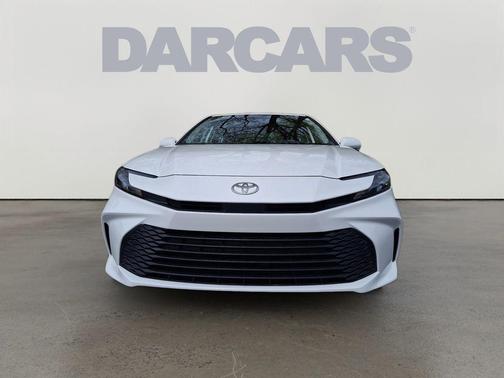 Ice Cap 2025 Toyota Camry LE