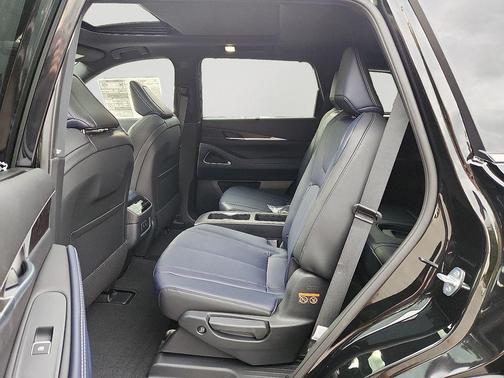 2026 INFINITI QX60 Base