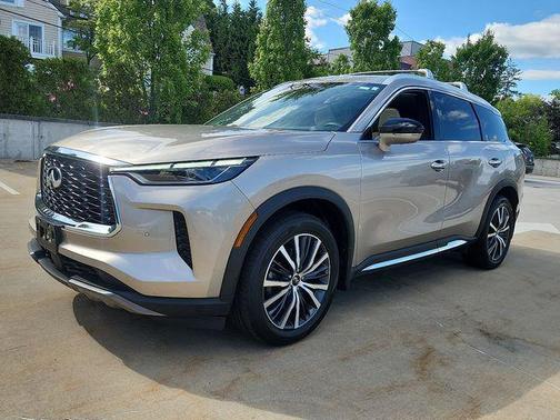 2023 INFINITI QX60 SENSORY