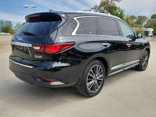 2019 INFINITI QX60 Luxe