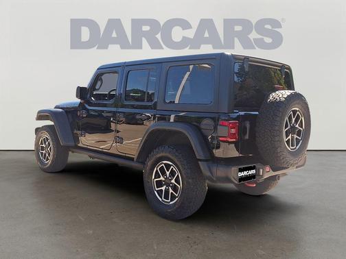 Black Clearcoat 2024 Jeep Wrangler Rubicon