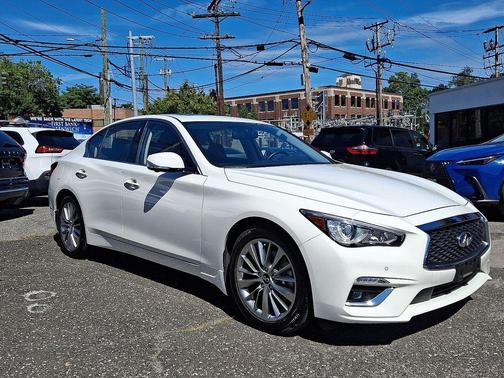 2022 INFINITI Q50 3.0t LUXE
