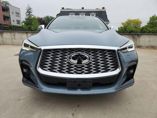 2023 INFINITI QX55 LUXE