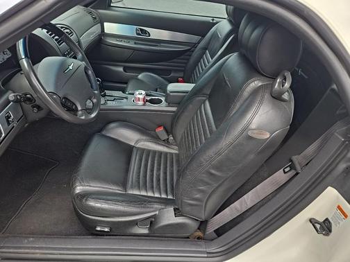 2002 Ford Thunderbird Premium
