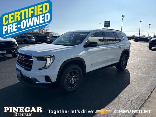 2025 GMC Acadia Elevation