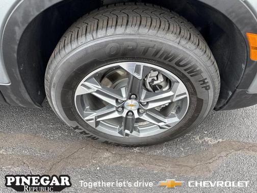 Sterling Gray Metallic 2025 Chevrolet Blazer LT