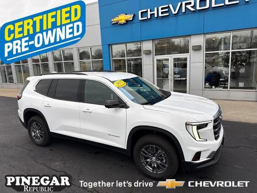 2025 GMC Acadia Elevation