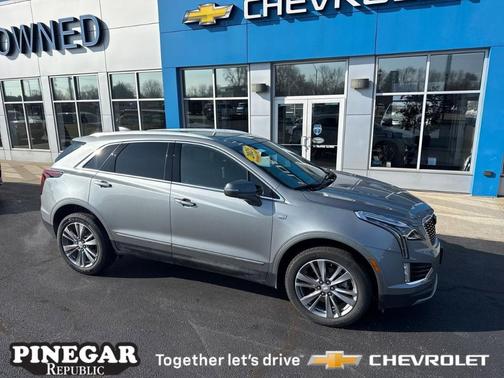 2025 Cadillac XT5 Premium Luxury