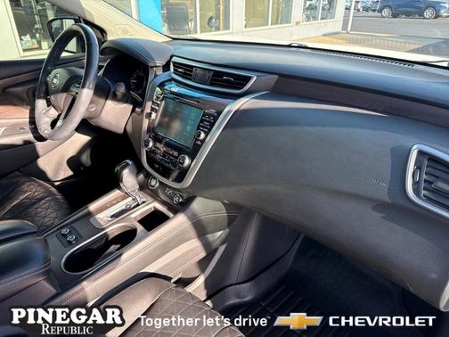 2022 Nissan Murano Platinum