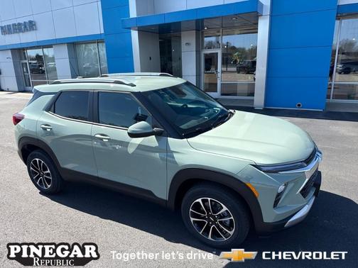 Green 2026 Chevrolet Trailblazer LT