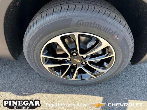 Green 2026 Chevrolet Trailblazer LT