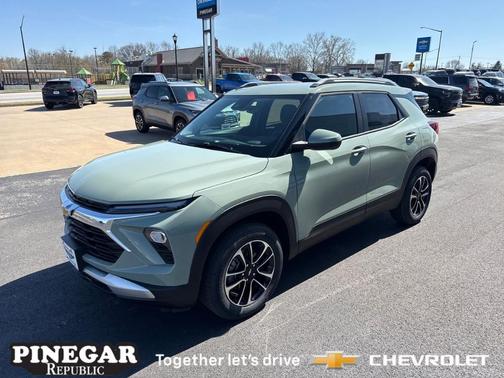 Green 2026 Chevrolet Trailblazer LT