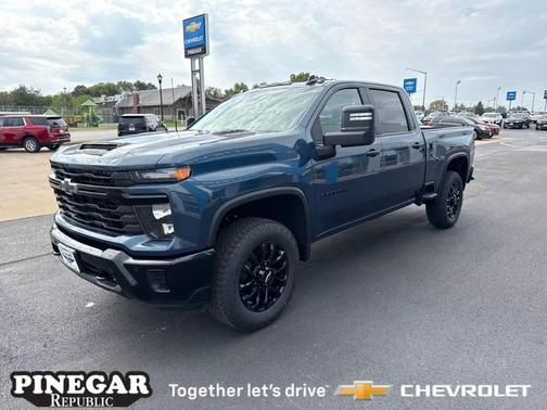 2025 Chevrolet Silverado 2500 Custom