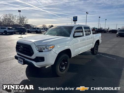 2021 Toyota Tacoma SR