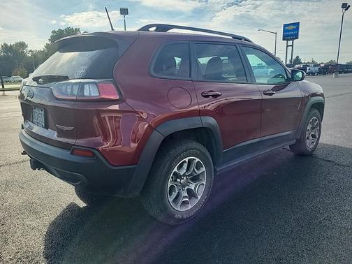 2022 Jeep Cherokee Trailhawk