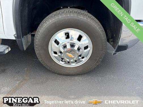 2025 Chevrolet Silverado 3500 LTZ