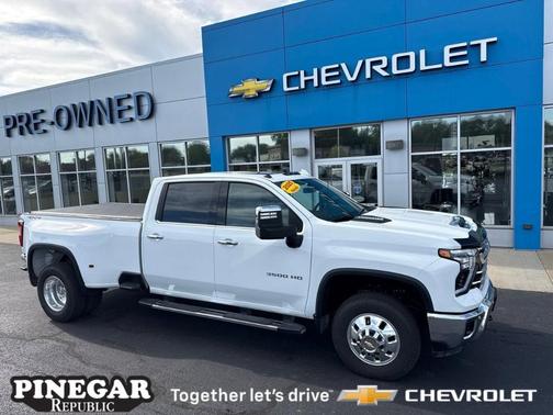 2025 Chevrolet Silverado 3500 LTZ