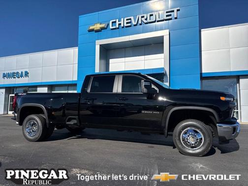 2026 Chevrolet Silverado 3500 LT