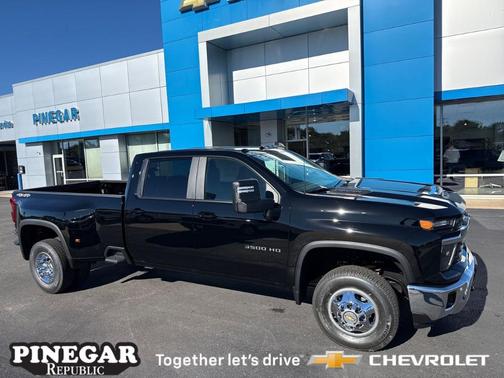 2026 Chevrolet Silverado 3500 LT