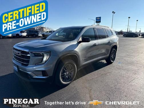 2025 GMC Acadia Elevation