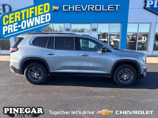 2025 GMC Acadia Elevation