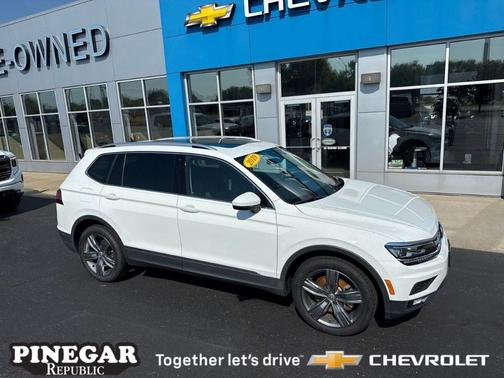 2019 Volkswagen Tiguan 2.0T SEL Premium