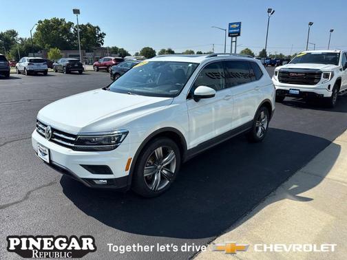 2019 Volkswagen Tiguan 2.0T SEL Premium