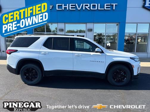 2023 Chevrolet Traverse LT Cloth