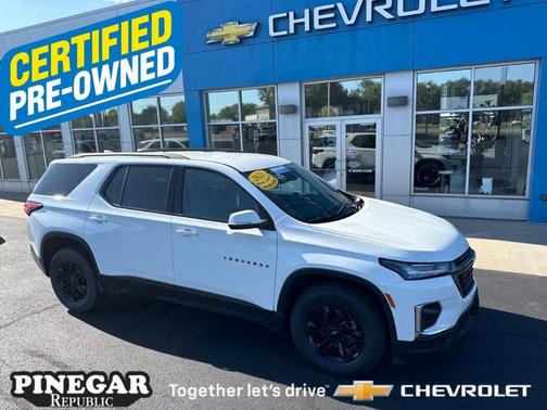 2023 Chevrolet Traverse LT Cloth