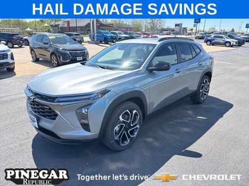 Sterling Gray Metallic 2026 Chevrolet Trax 2RS
