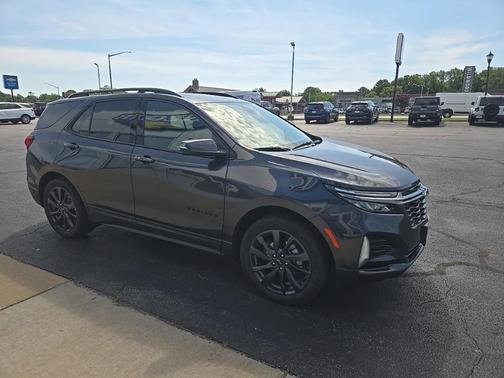 Gray 2023 Chevrolet Equinox RS