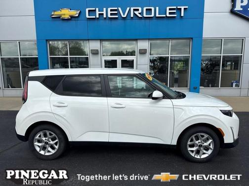 2024 Kia Soul LX