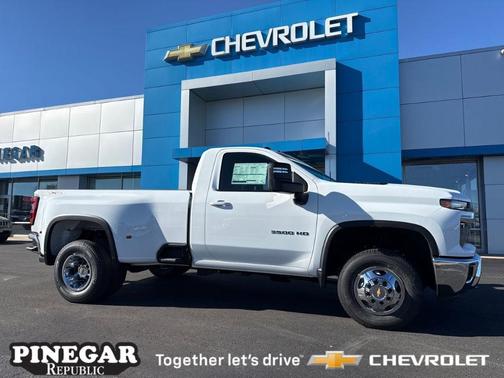 2026 Chevrolet Silverado 3500 LT
